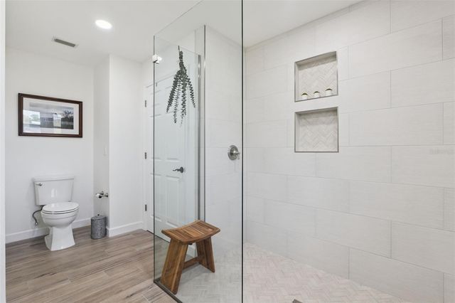 37008 FORESTDEL DRIVE, Eustis, FL 32736