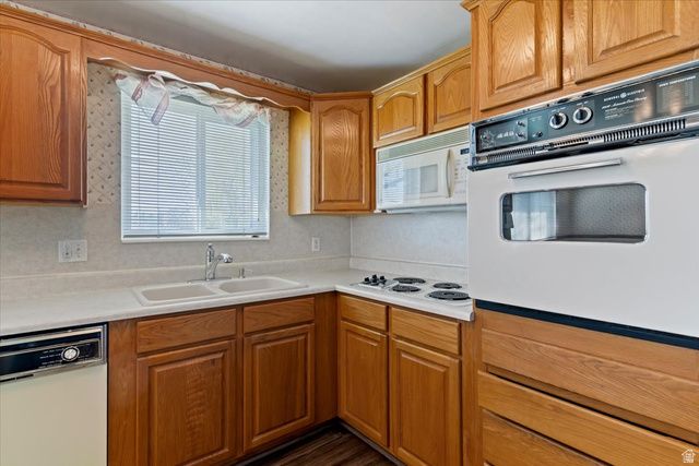 2495 W 2550 S, West Haven, UT 84401