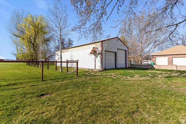 2495 W 2550 S, West Haven, UT 84401