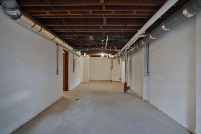 148 S Kellner Road, Columbus, OH 43209