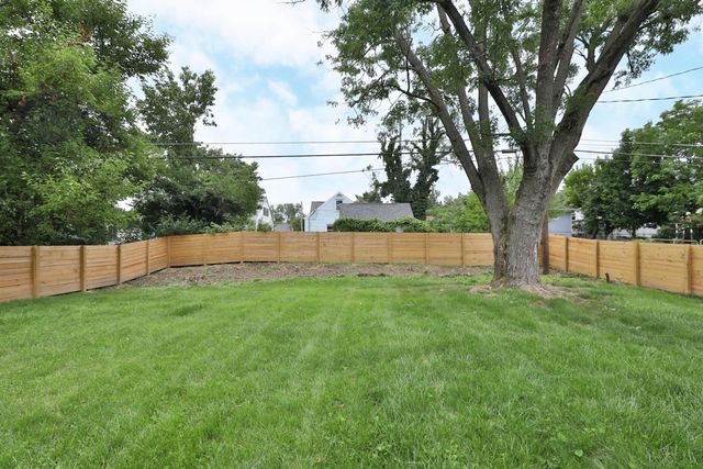 148 S Kellner Road, Columbus, OH 43209
