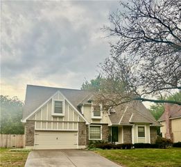 11316 Hemlock Street, Overland Park, KS 66210