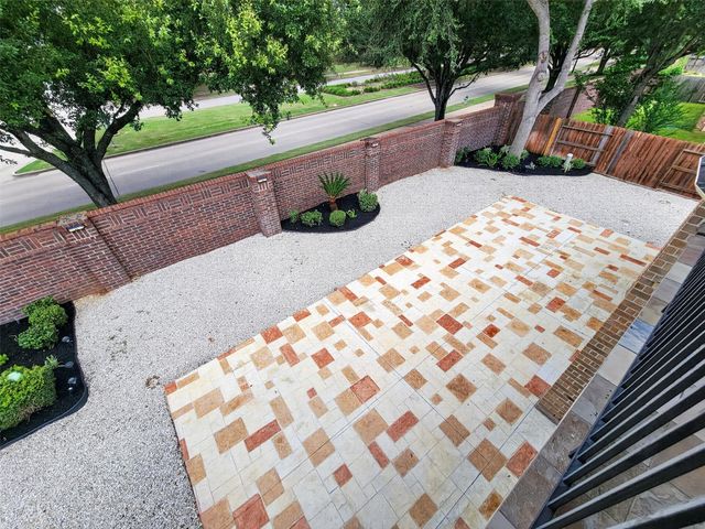 6911 Gossamer Lane, Sugar Land, TX 77479