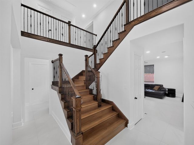 6911 Gossamer Lane, Sugar Land, TX 77479