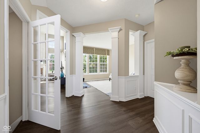 4737 Pebblepointe, Zionsville, IN 46077
