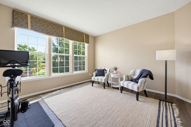 4737 Pebblepointe, Zionsville, IN 46077