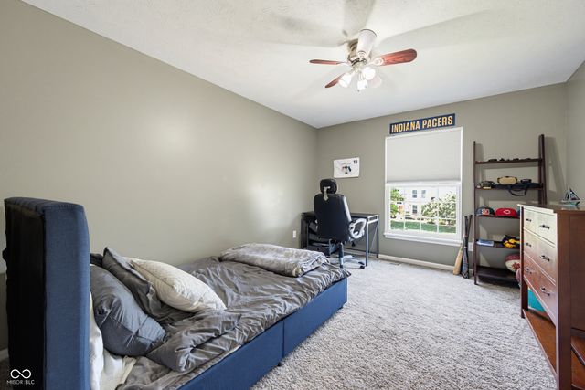 4737 Pebblepointe, Zionsville, IN 46077