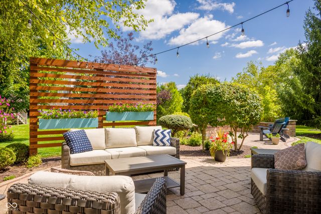 4737 Pebblepointe, Zionsville, IN 46077