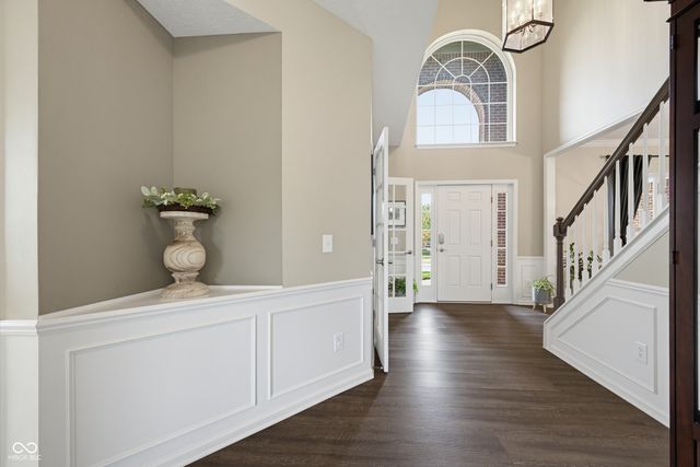 4737 Pebblepointe, Zionsville, IN 46077