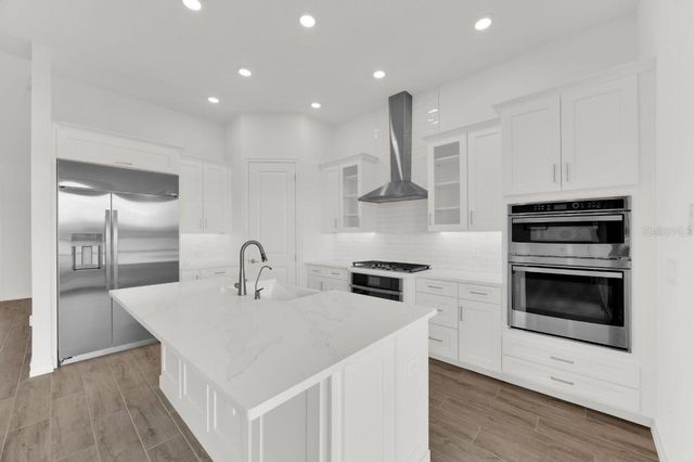 1112 SEAGRAPE DRIVE, Ruskin, FL 33570