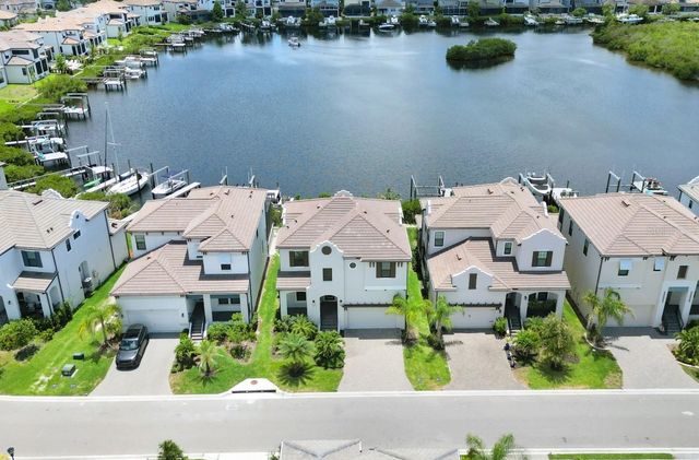 1112 SEAGRAPE DRIVE, Ruskin, FL 33570