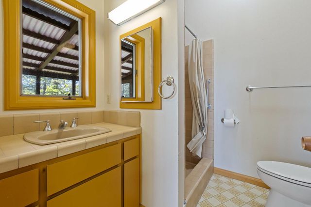 10379 Mcmahon Road, Coulterville, CA 95311