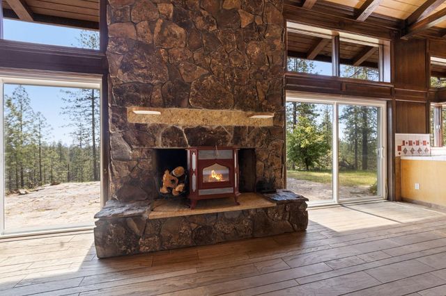 10379 Mcmahon Road, Coulterville, CA 95311