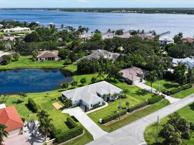 2646 NW South Shore Road, Stuart, FL 34994