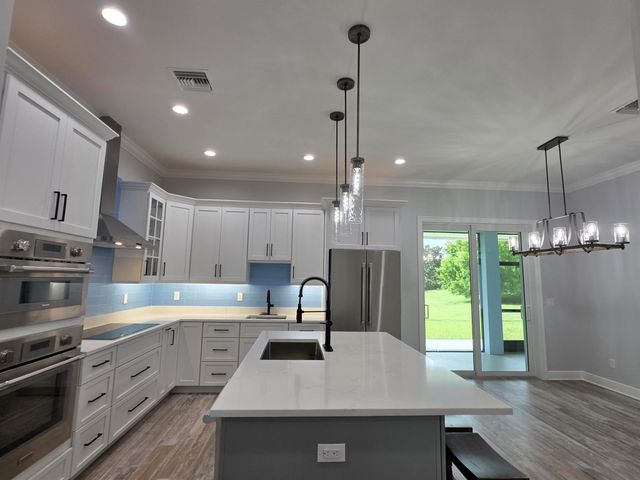 2646 NW South Shore Road, Stuart, FL 34994