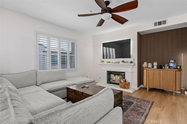 141 Autumn Leaf, Mission Viejo, CA 92692
