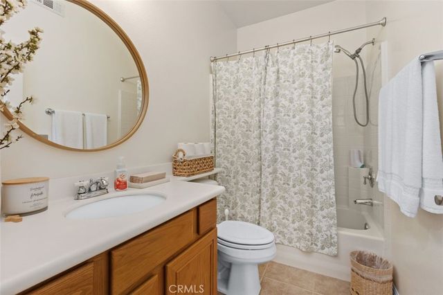 141 Autumn Leaf, Mission Viejo, CA 92692