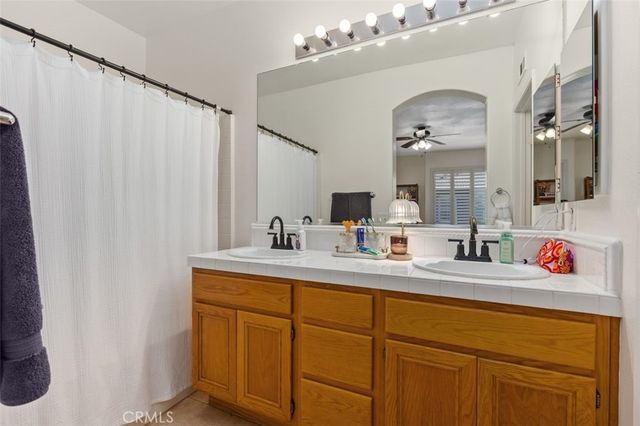 141 Autumn Leaf, Mission Viejo, CA 92692