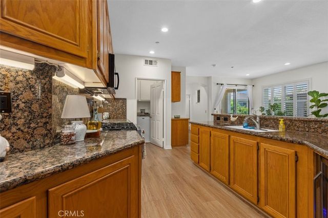 141 Autumn Leaf, Mission Viejo, CA 92692