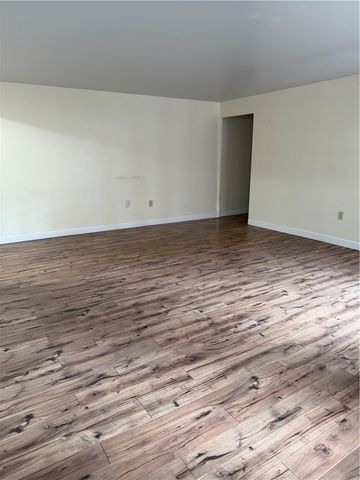 4625 FIFTH 201, Oakland, PA 15213