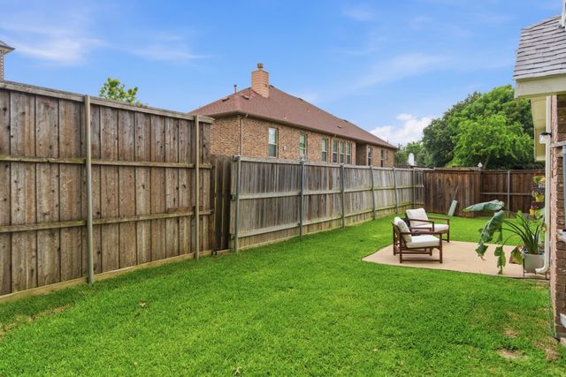 1809 Armstrong Drive, Flower Mound, TX 75028