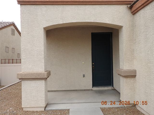 521 Dolphin Peak Court, North Las Vegas, NV 89084