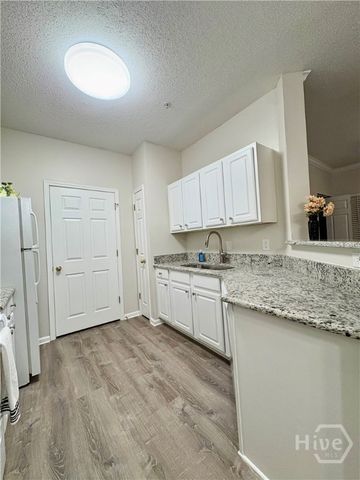 4203 Walden Park Drive, Savannah, GA 31410