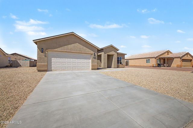 10364 W MISSION Drive, Arizona City, AZ 85123