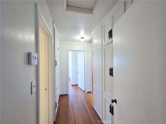 2080 Senasac Avenue, Long Beach, CA 90815