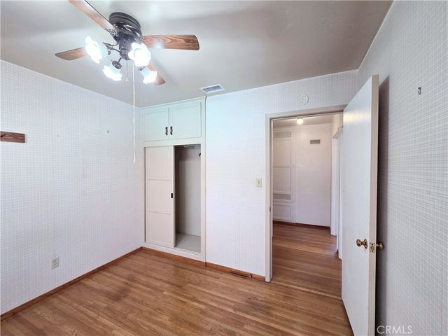 2080 Senasac Avenue, Long Beach, CA 90815