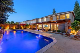 3149 Mount Tamalpais Dr, Roseville, CA 95747