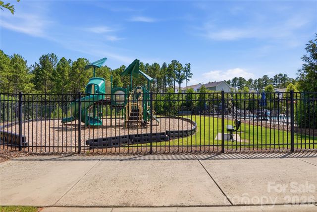14011 Ridgewater Way, Charlotte, NC 28278