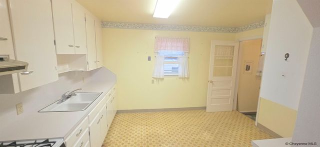 3618 BEVANS ST, Cheyenne, WY 82001