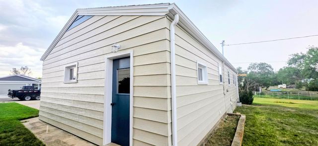 3618 BEVANS ST, Cheyenne, WY 82001