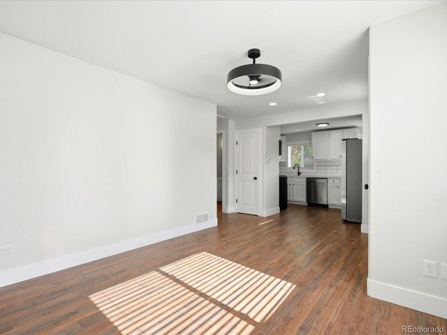 5 Stuart Street, Denver, CO 80219