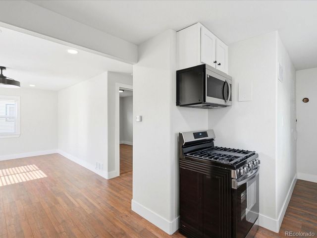 5 Stuart Street, Denver, CO 80219