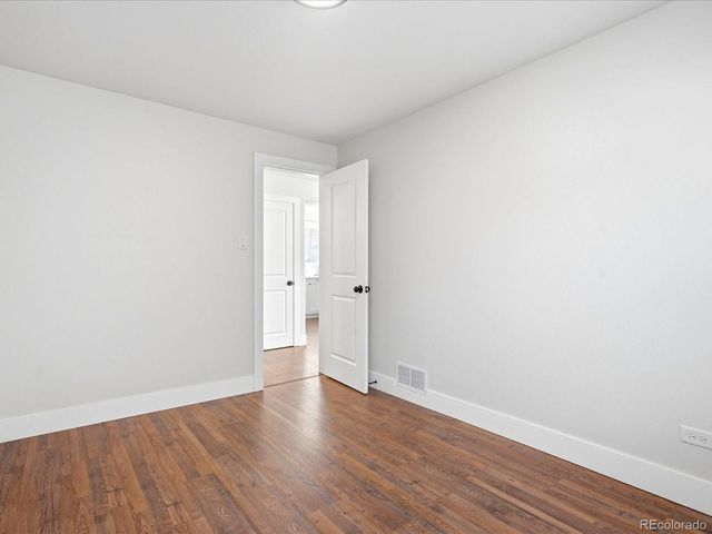 5 Stuart Street, Denver, CO 80219