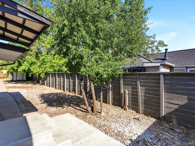 5 Stuart Street, Denver, CO 80219