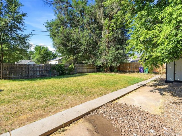 5 Stuart Street, Denver, CO 80219