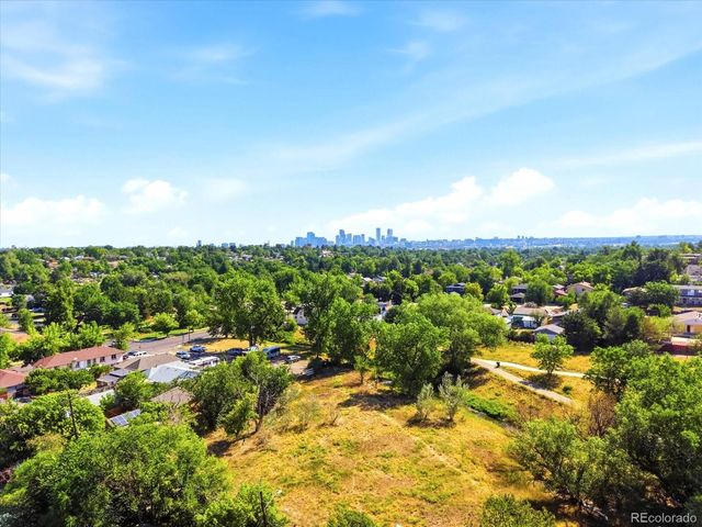 5 Stuart Street, Denver, CO 80219