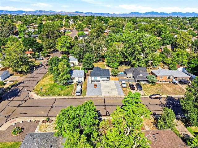 5 Stuart Street, Denver, CO 80219