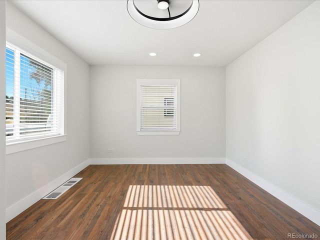 5 Stuart Street, Denver, CO 80219
