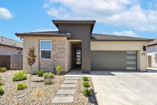 4236 Crossroads Way, Rancho Cordova, CA 95742