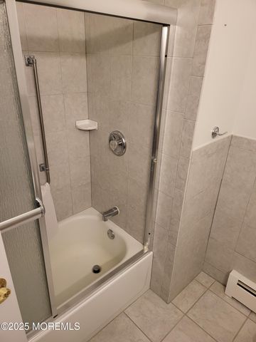 22 Madras Court, Toms River, NJ 08757