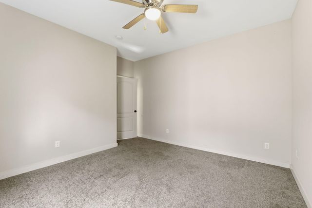 812 W Pershing Street, Springfield, MO 65806