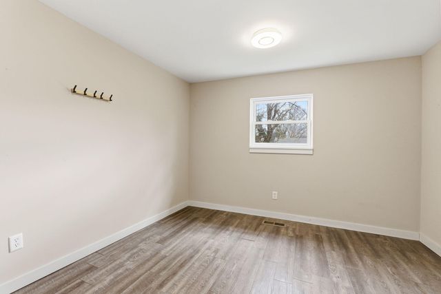 812 W Pershing Street, Springfield, MO 65806