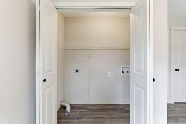 812 W Pershing Street, Springfield, MO 65806