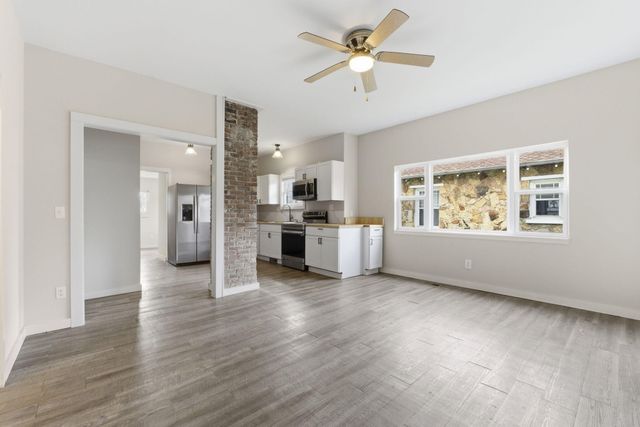 812 W Pershing Street, Springfield, MO 65806