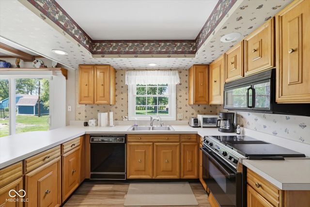 2785 N Fleming Circle, Shelbyville, IN 46176