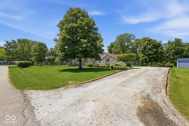 2785 N Fleming Circle, Shelbyville, IN 46176
